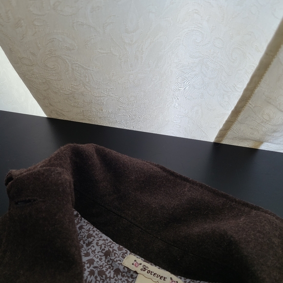 FOREVER...BEAUTIFUL COAT - Picture 6 of 6